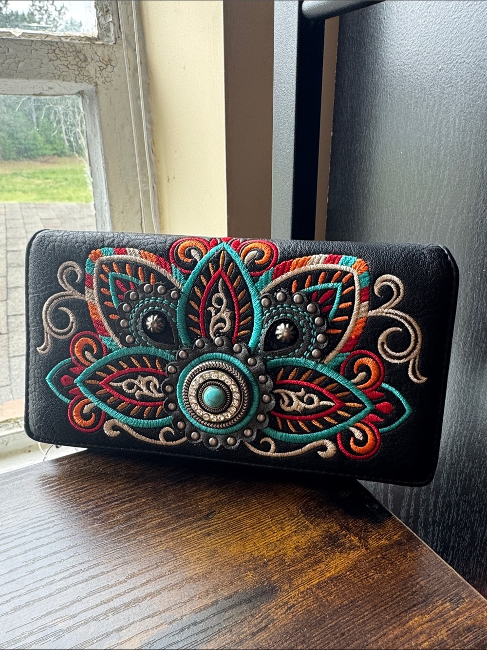 Montana west west Embroidered Black with Turquoise Accents nwt